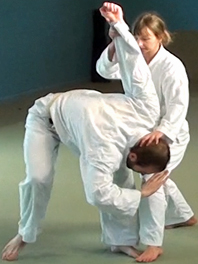 Aikido
                            throw - kaitenage