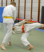 Aikido at Reading University
                                    London Road dojo 03